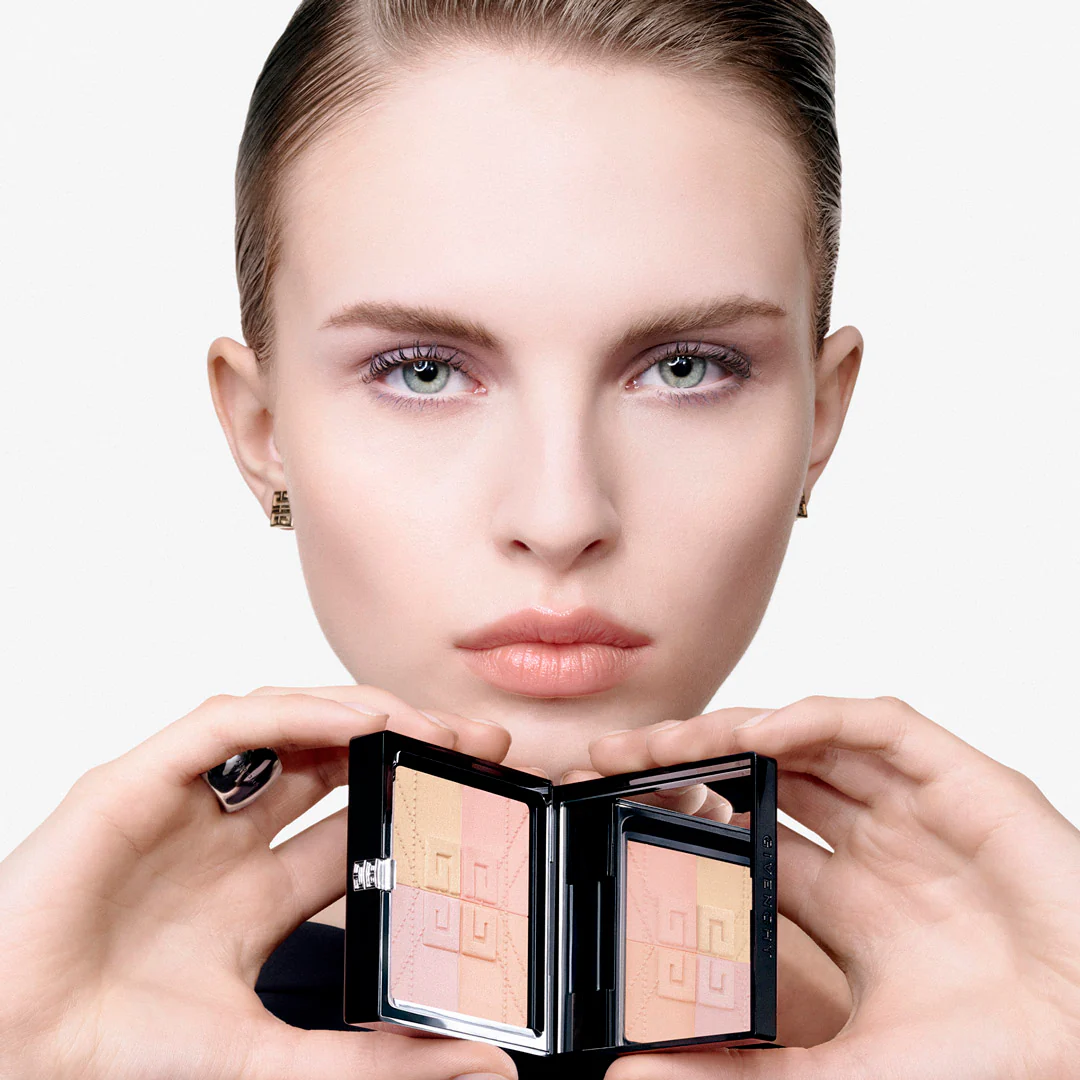 PRISME LIBRE 4-COLOR PRESSED POWDER - Image 36